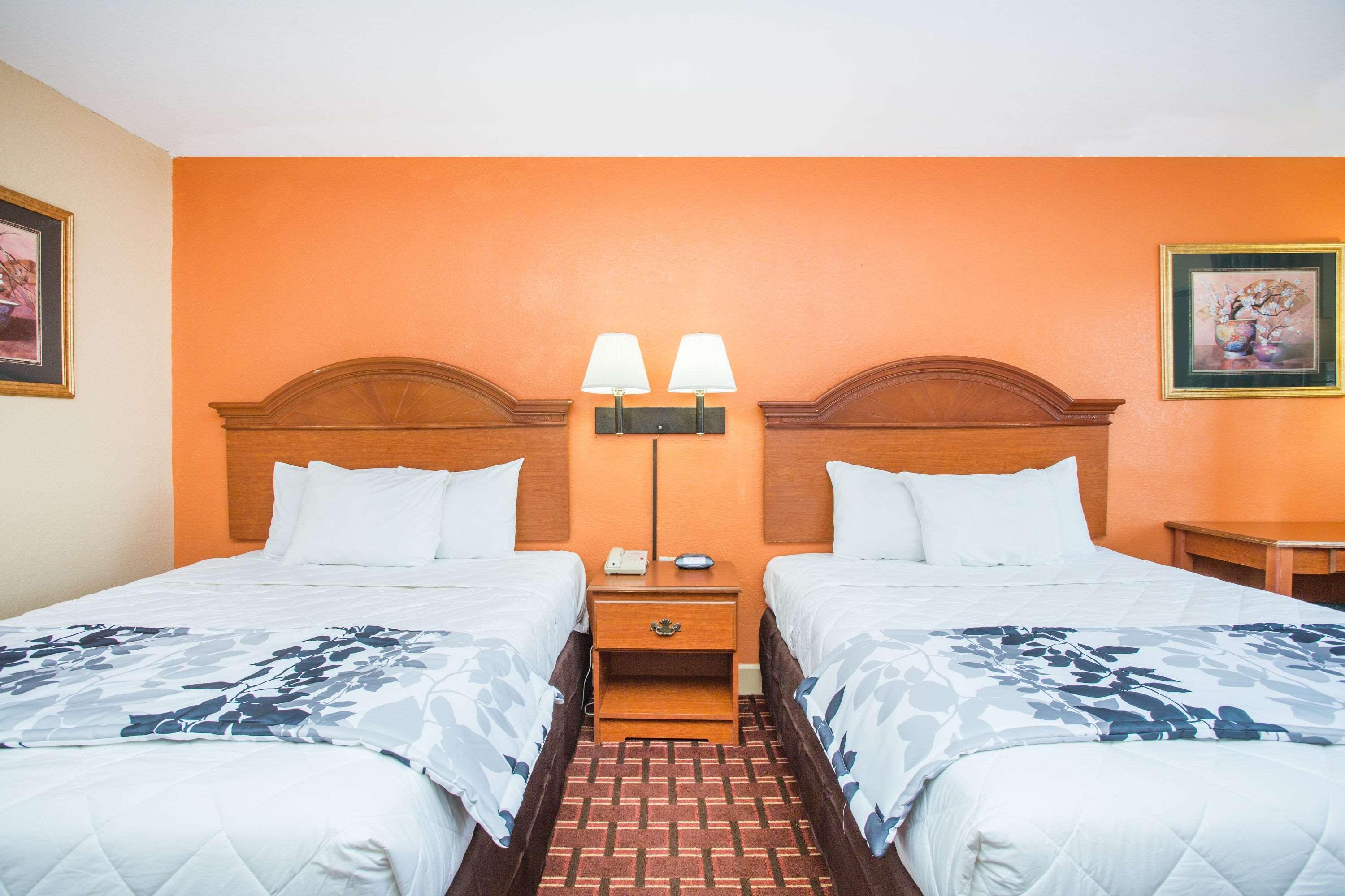 Days Inn By Wyndham את'נס מראה חיצוני תמונה